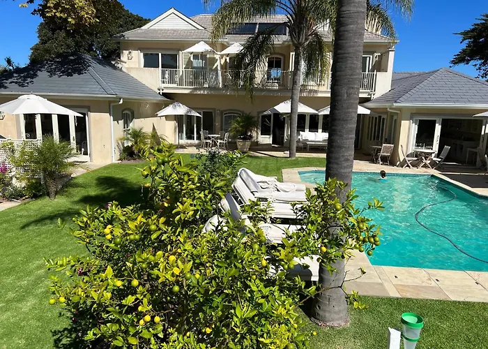 Constantia Valley Lodge